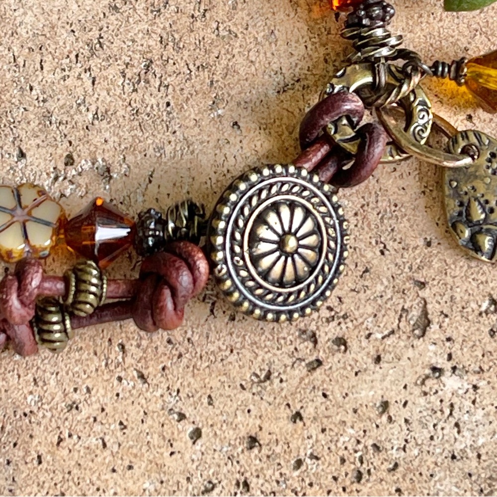 ARTISAN Bracelet “Woodland Delight” - Picture 7 of 12